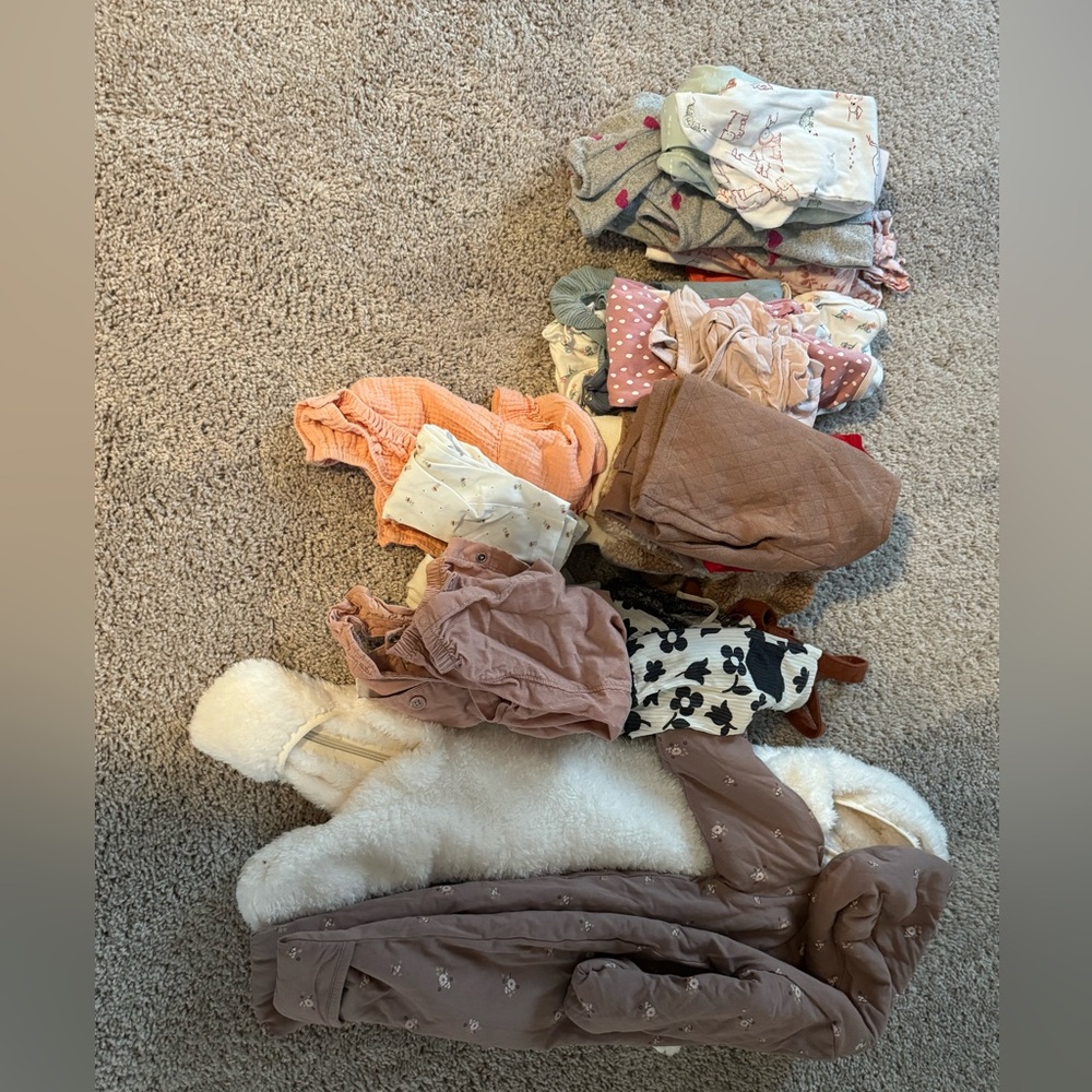Girls clothing, 6 months